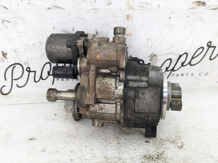 BMW E90 E92 E93 335xi 335i E82 E88 135i N55 N54 High Pressure Fuel Pump HPFP 7615617
