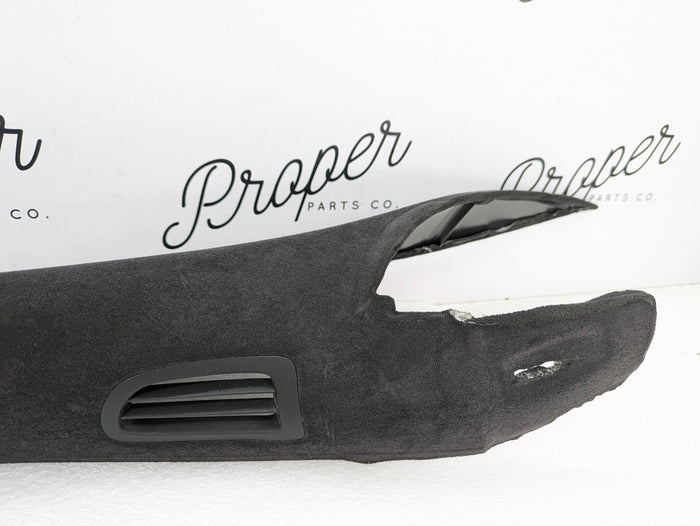 Chevrolet C7 Corvette Stingray Left/Driver Side Suede A-Pillar Interior Trim  941145AB/15241529 *DAMAGED*