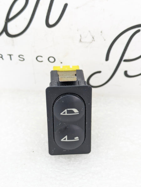 BMW Z3 M 3.2 3.0 2.8 2.5 2.3 1.9 1.8 Convertible Soft Top Folding Control Switch 2496302