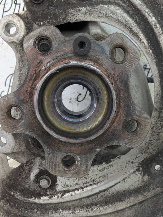 BMW G22 G23 G20 G26 430ix 330ix 330ex AWD Right/Passenger Side Front Knuckle/Hub/Spindle 6871193