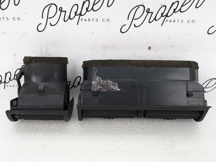 BMW Z3 M 3.0 2.8 2.5 2.3 Roadster Dash Center Vent & Right Vent 8397716/8397713