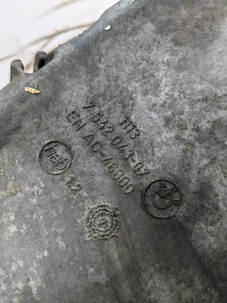 BMW E90 E92 E93 335i RWD N54 Engine Oil Pan 7542043