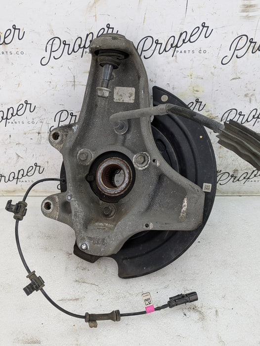Chevrolet C7 Corvette Stingray Z51 Rear Right/Passenger Side Spindle/Knuckle/Hub W/Parking Brake Line