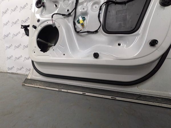 2018 Audi 8U Q3 Front Right Passenger Door Panel Cortina White 8U0831052C *Damaged*
