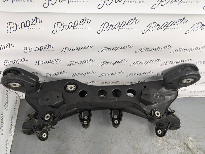 BMW E90 E91 E92 E93 335IS 335xi Rear Axle Subframe Cross Member Carrier 33316783713