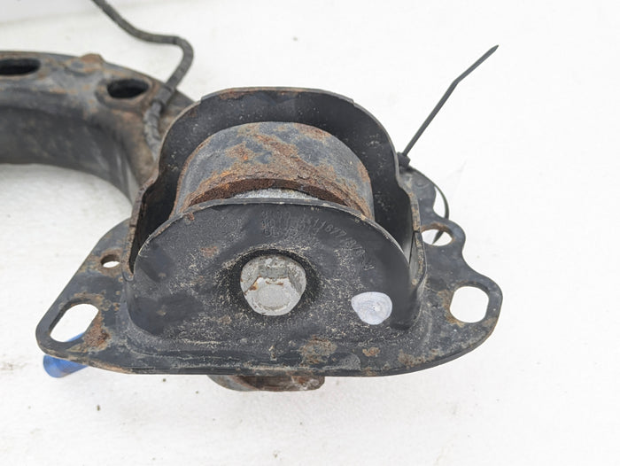 BMW E46 M3 Rear Right Trailing Arm Knuckle & Spindle 33322229686/2229692