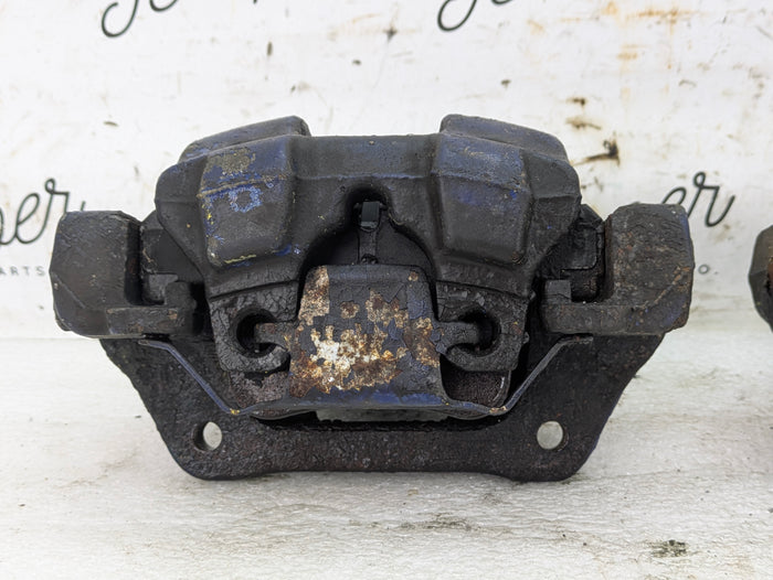 BMW F22 F23 228xi 228i 230xi 230i Front Left/Right Brake Caliper Set 34116857687/34116857688