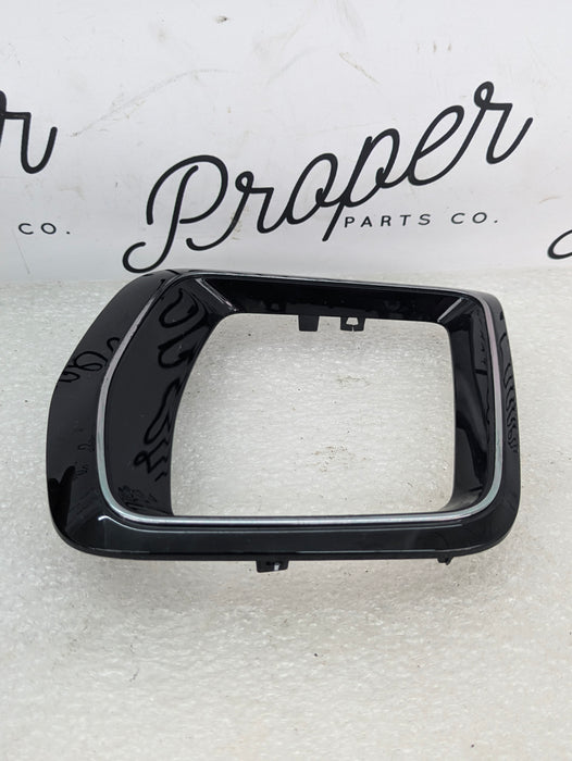 2021 Volvo V60 T6 R-Design Right/Passenger Side Dashboard Vent Trim Cover Black 31477880