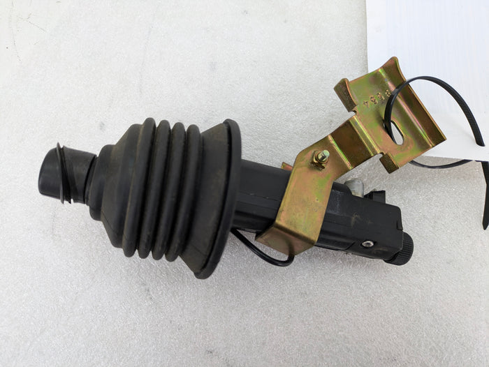BMW Z3 M Roadster Short Antenna Rod Base 8375159