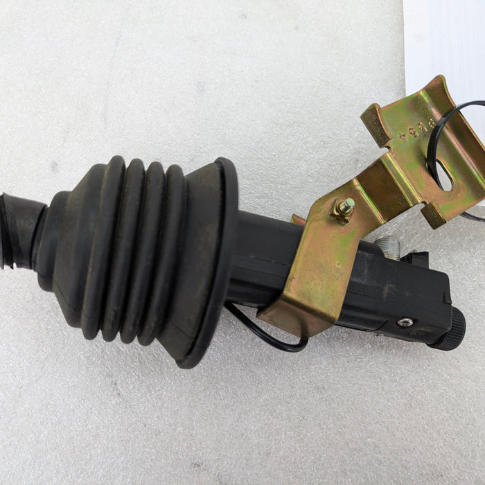BMW Z3 M Roadster Short Antenna Rod Base 8375159