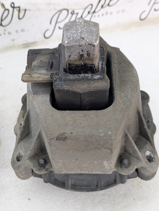 BMW G20 G22 G23 G26 330ix B46 Left & Right Engine Motor Mount Pair 7581621/7581622