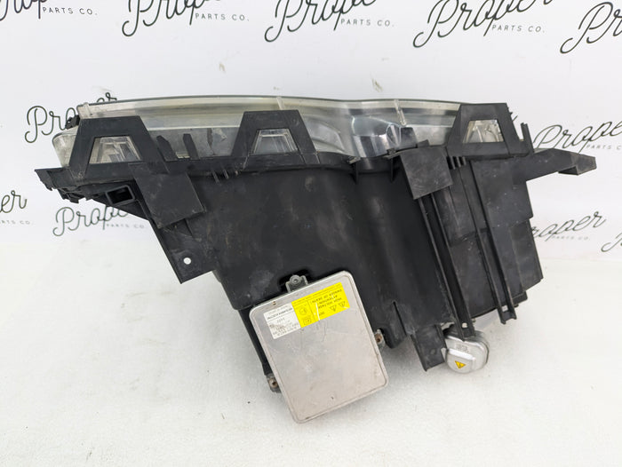 BMW E46 330i 325i Sedan Wagon LCI Front Left Bi-Xenon Headlight 6925645 *NOTE*