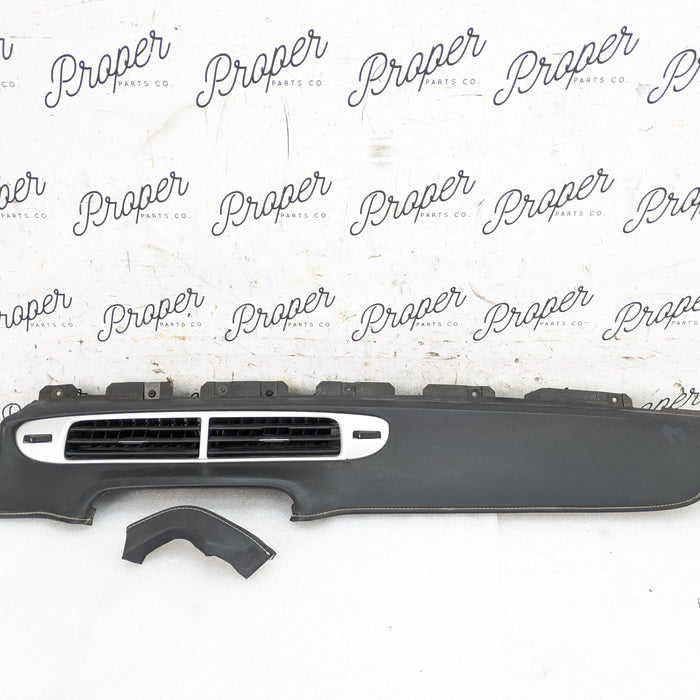 2015 Chevrolet 5th Gen Camaro 2SS Right Dashboard Leather Trim Set Main & Center Vent Air Duct 22880751 *Note*