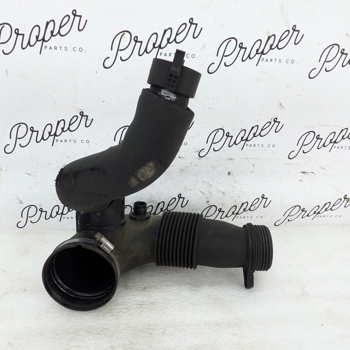 BMW F22 F23 228xi 228i N20 N26 Cylinder Head Vent Hose 7605638/7588417