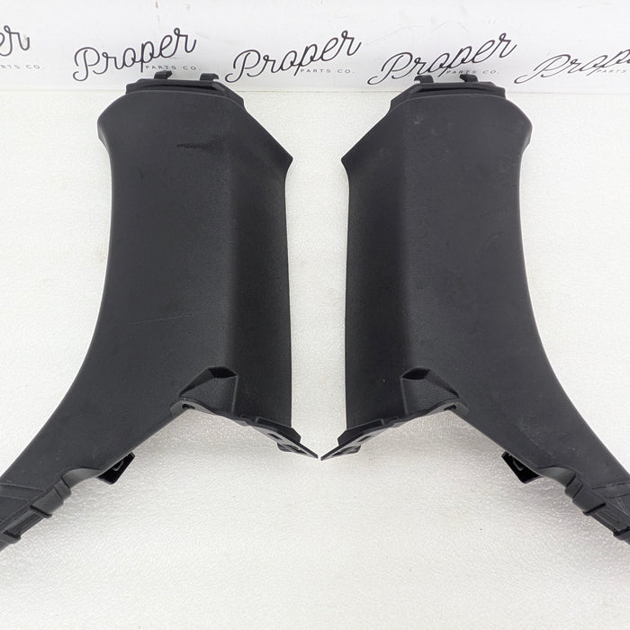 2021 Volvo V60 T6 R-Design Left & Right Black Upper C Pillar Trim Set 31479241/31479239