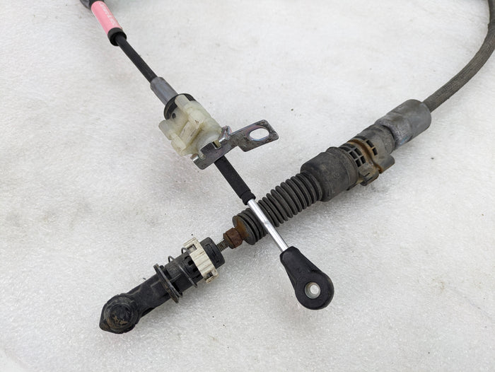 2018 Chevrolet 6th Gen Camaro 2SS Automatic Transmission Shifter Linkage Cable 84105591