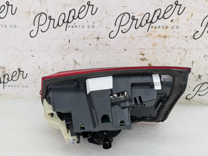 BMW F30 F31 F80 340i 330i 328i 328d 320i M3 LCI Left/Driver Side Rear Inner Trunk LED Tail Light 7369121
