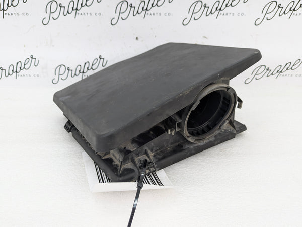 BMW E46 330Ci 330i M54B30 3.0 Intake Muffler Upper Air Filter Box 7601972