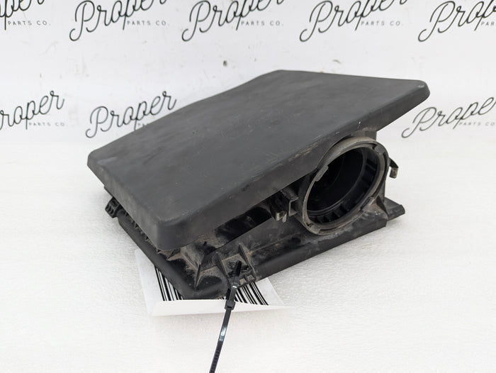 BMW E46 330Ci 330i M54B30 3.0 Intake Muffler Upper Air Filter Box 7601972