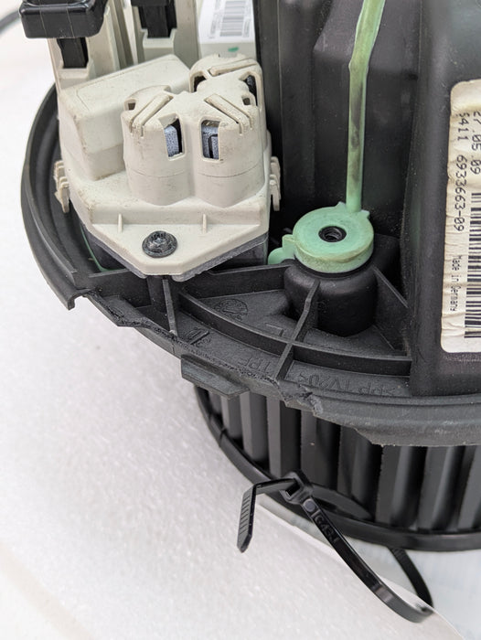 BMW E92 E93 E90 E91 3 Series HVAC Blower Motor & Final Stage Resistor/FSR *Damaged* 6933663