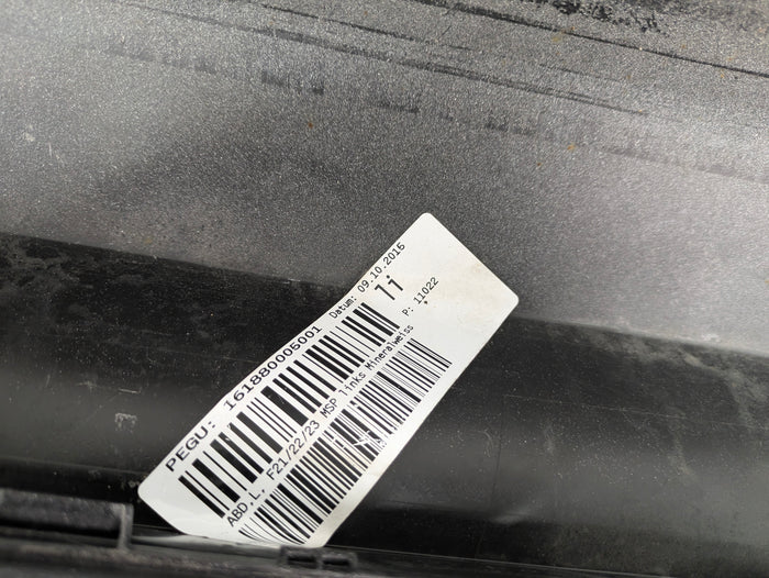 BMW F22 F23 228xi M235xi 230xi M240xi M Sport Left/Driver Side Skirt Mineral White (A96) 8051947 *DAMAGED*