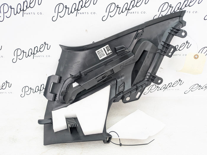 2021 Volvo V60 T6 R-Design Left Black D Pillar Trim Panel 32132031