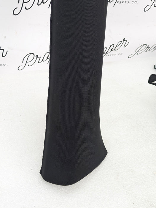 2021 Volvo V60 T6 R-Design Left & Right Black A Pillar Trim Set 31479191/31479193