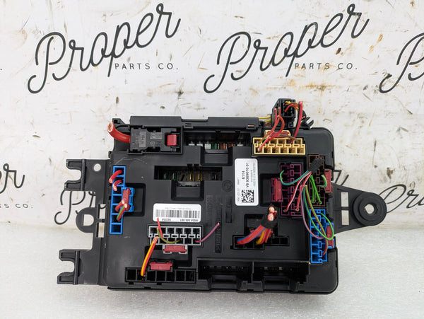 BMW F30 F31 F32 F33 F34 F36 340xi 330xi 335xi 328xi Rear Power Distribution Module/Fuse Box 9389070