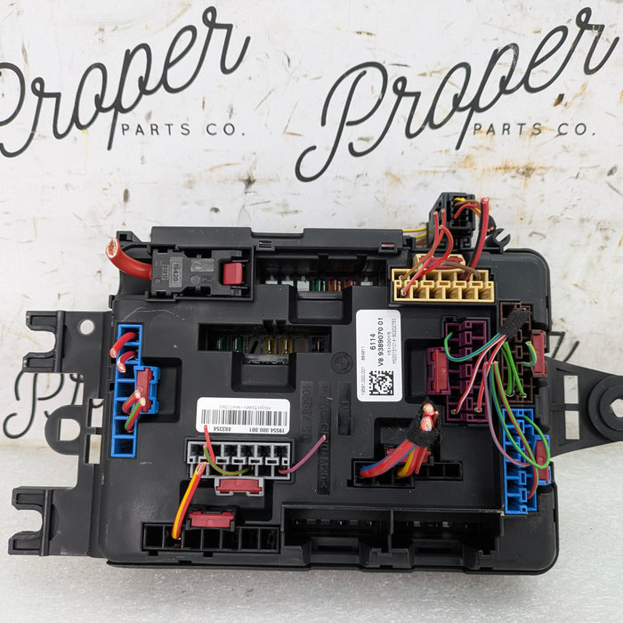 BMW F30 F31 F32 F33 F34 F36 340xi 330xi 335xi 328xi Rear Power Distribution Module/Fuse Box 9389070