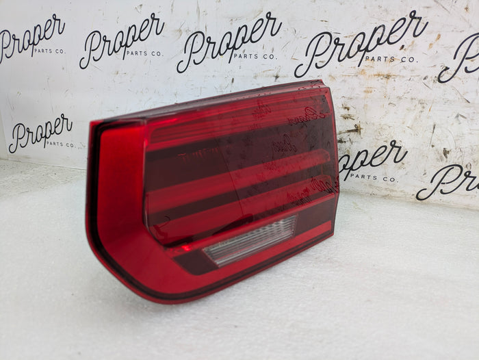 BMW F30 F31 F80 340xi 330i 328i 328d 320i M3 LCI Right/Passenger Side Rear Inner Trunk LED Tail Light 7369122