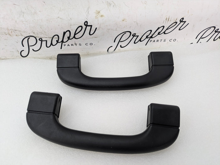 BMW E92 M3 335i 328i Front Left/Right Roof Grab Handle Black Set Pair 9143516/9143524