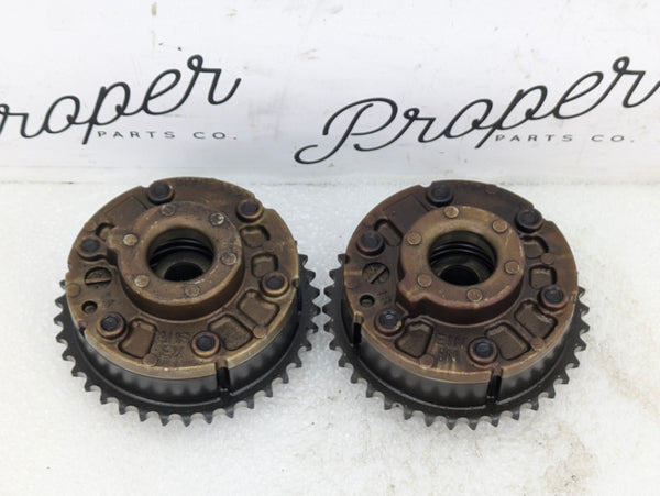 BMW E9X 335i 335xi 335is E82 E88 135i E60 535i 535xi N54 Engine Inlet Outlet Camshaft Gears 7540348/7540347