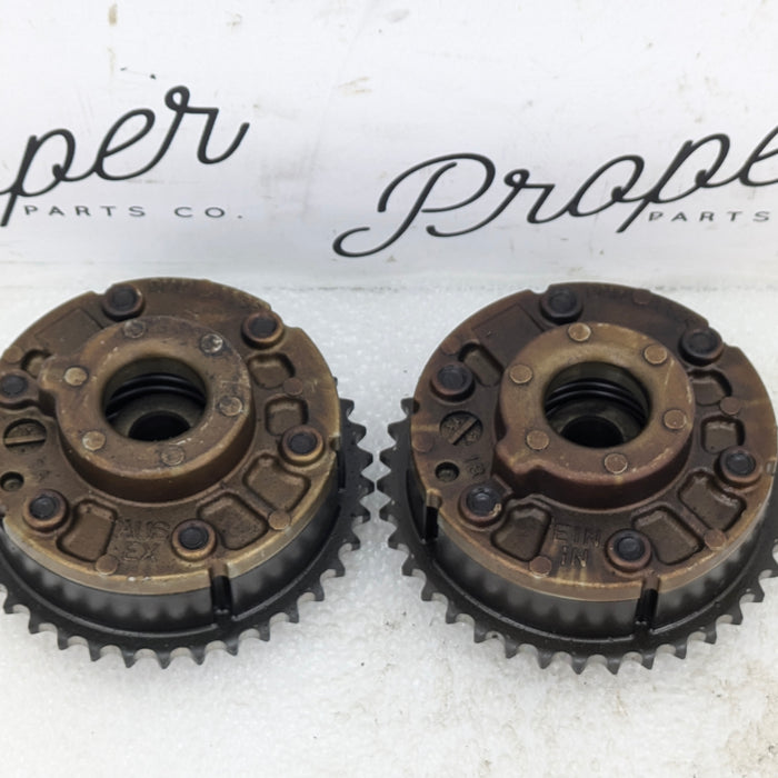 BMW E9X 335i 335xi 335is E82 E88 135i E60 535i 535xi N54 Engine Inlet Outlet Camshaft Gears 7540348/7540347