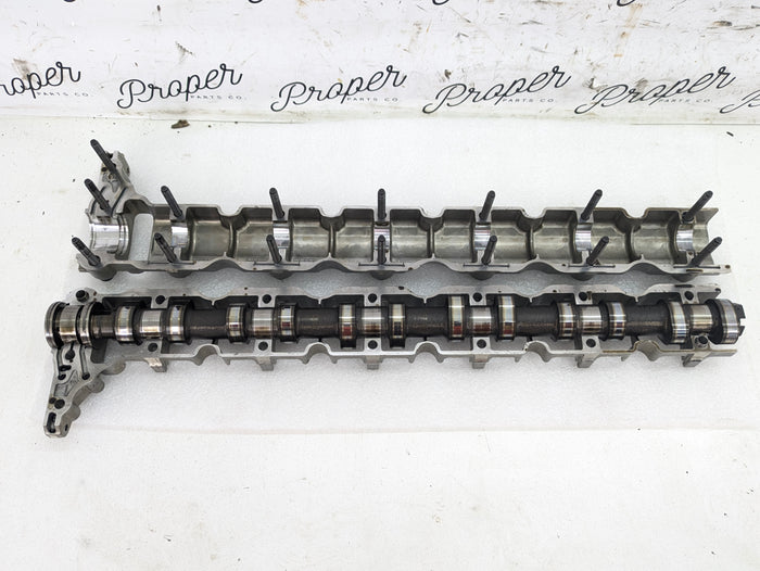 BMW E82 N54 Engine Exhaust Camshaft & Ledger Tray 7518746/7541021