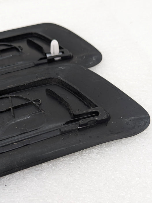 BMW G22 430ix 440ix M Sport Left/Right Driver/Passenger Door Sill Trim Set Pair 8077315 *DAMAGED*