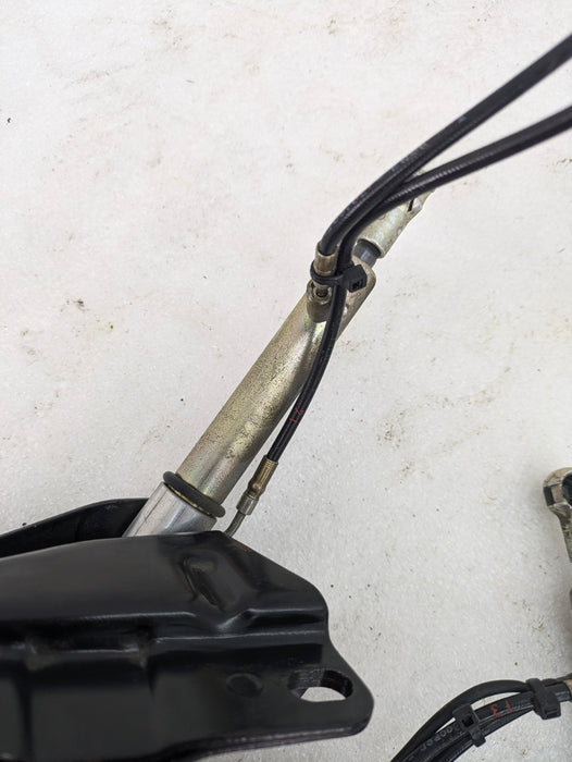 BMW E46 M3 Convertible Roof/Soft Top Tonneau Cover Hydraulic Cylinders &  Supply Lines (11,12,13,14)