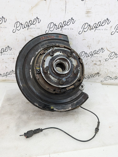 2018 Chevrolet 6th Gen Camaro 2SS Rear Right/Passenger Side Hub/Knuckle/Spindle Assembly 13542394/84279412