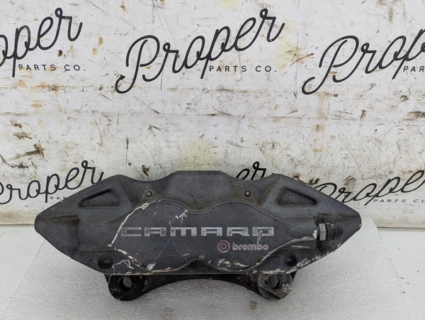 2018 Chevrolet 6th Gen Camaro 2SS Rear Left Driver Caliper Black Oem Brembo *Damaged Thread* 23399524