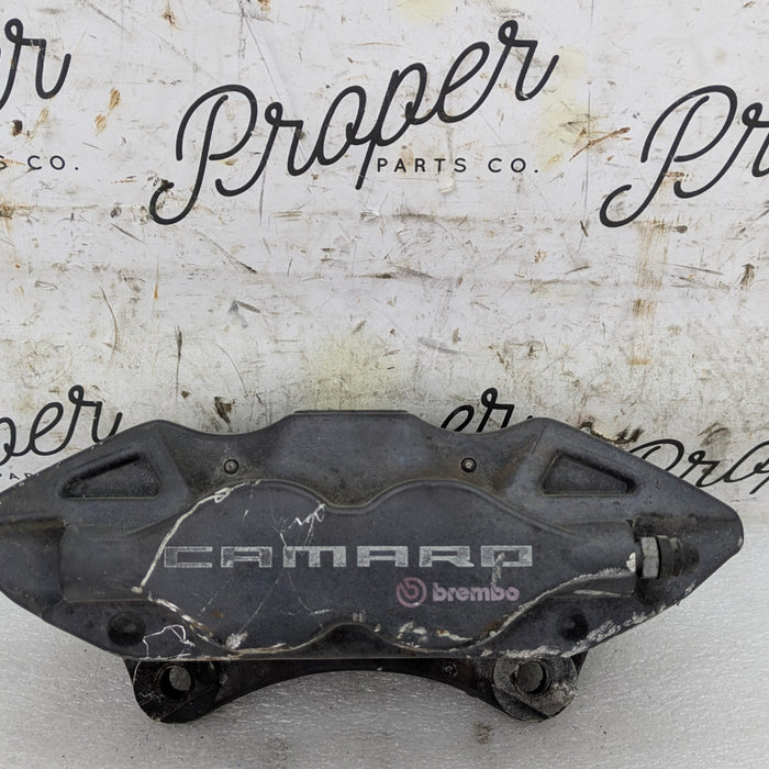2018 Chevrolet 6th Gen Camaro 2SS Rear Left Driver Caliper Black Oem Brembo *Damaged Thread* 23399524