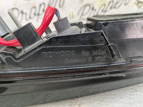 Toyota GZEA14 GR Corolla Rear Left/Driver Side Inner Hatch Tail Light Assembly 81591-12440 *DAMAGED*