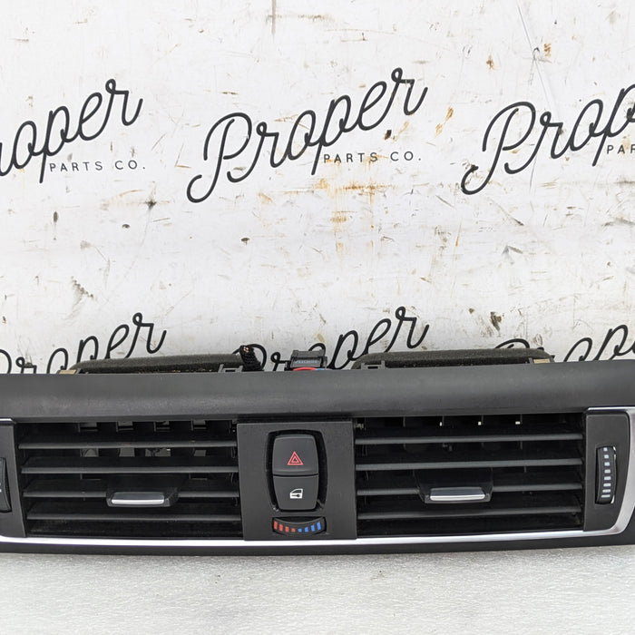 BMW F22 228xi M235xi 230xi M240xi Center Dashboard Air Vent & Trim 9317945