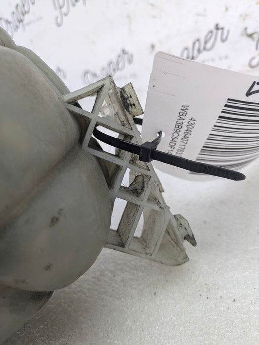 *Damaged*BMW F30 F32 F33 F36 335xi 335i 435xi 435i N55 Coolant Reservoir Expansion Tank 7609468