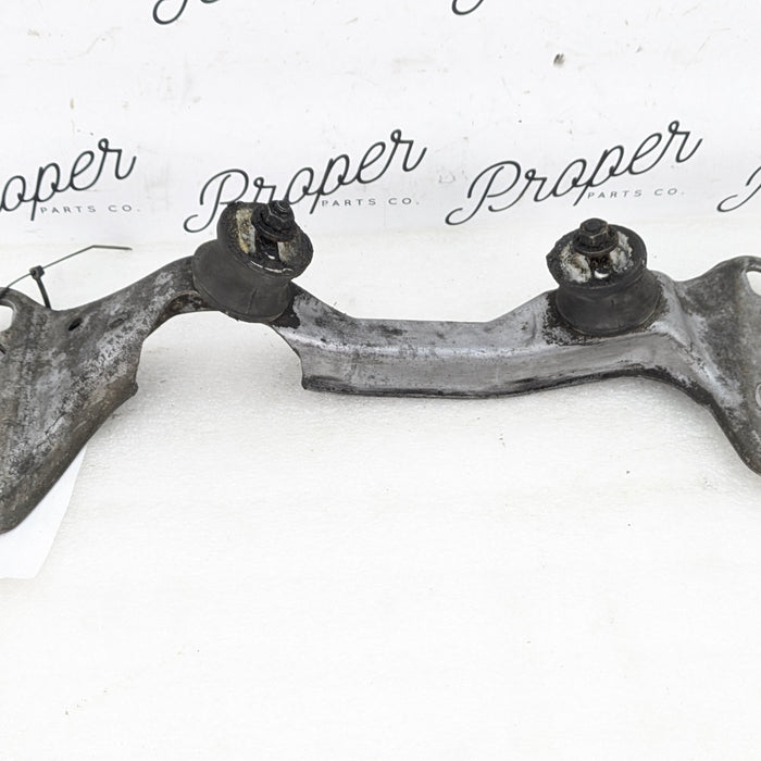 BMW Z3/M Roadster/M Coupe Manual Transmission Mount Bracket 1136498 *DAMAGED*