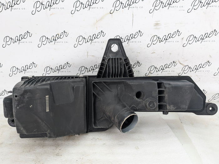 BMW F22 F23 228xi 228i F30 F32 F33 F34 F36 328i 428i N20 Engine Air Intake Filter Box Housing 8623104