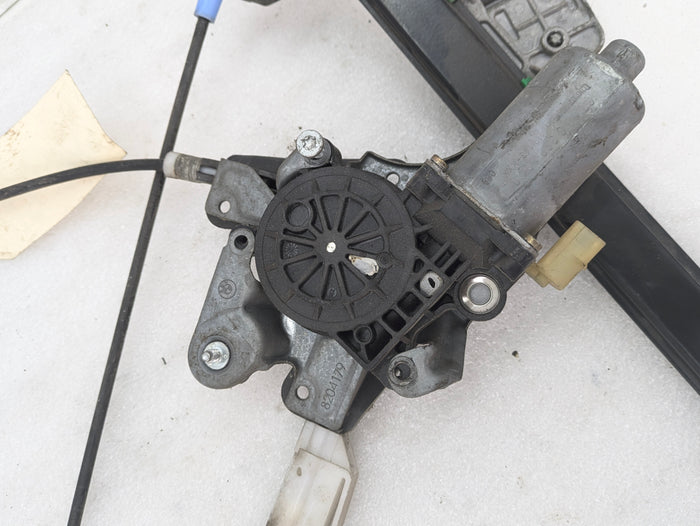 BMW E46 M3 330ci 328ci 325ci 323ci Coupe/Convertible Left/Driver Side Window Regulator W/Motor 8204179