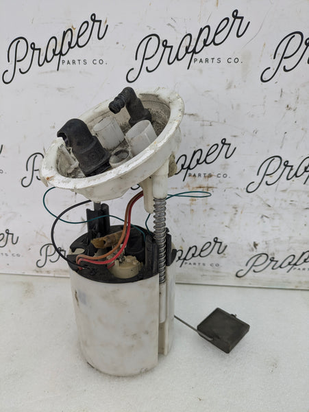 BMW E90 E91 E92 E93 323i 335xi 330xi 328xi 325xi Low Pressure Fuel Pump LPFP Assembly 16147163298