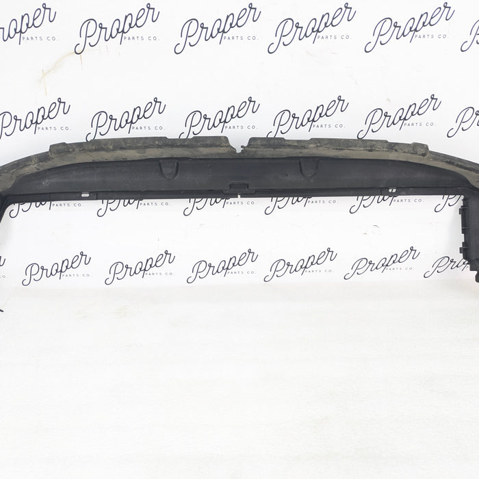 2021 Volvo V60 T6 R-Design Radiator Support Air Duct Seal 31455591
