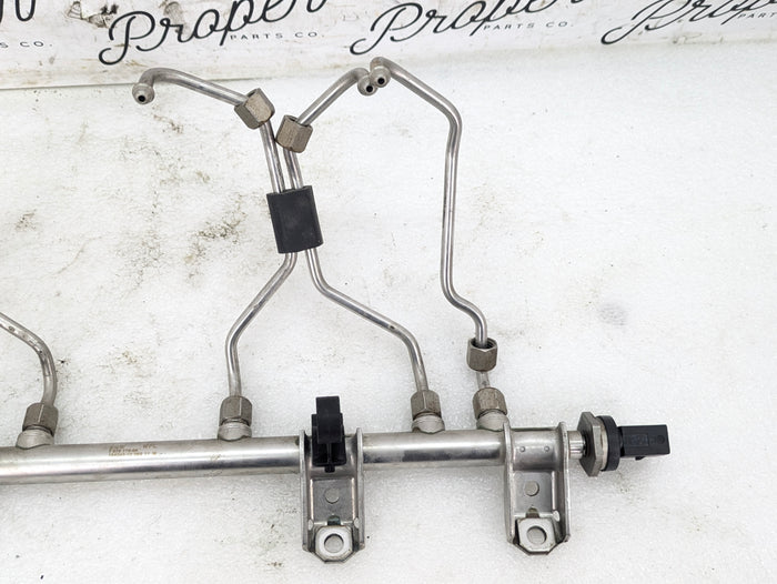 BMW E90 E92 E93 335xi 335i N55 High Pressure Fuel Rail & Injector Lines 7576779