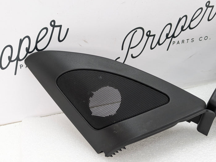 BMW E88 E82 135i 128i Left/Right Door Hifi Tweeter Speaker Trim Set Pair 51337199597/51337199598