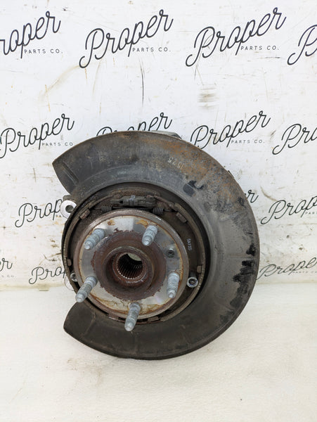 2015 Chevrolet 5th Gen Camaro 2SS Rear Left Driver Knuckle Hub 92240141